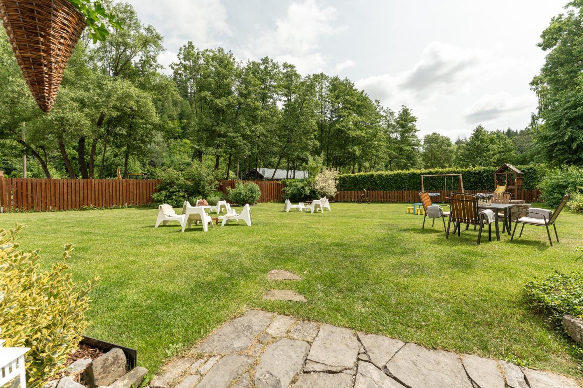 Penzion Stary Pivovar Krtiny Exterior photo