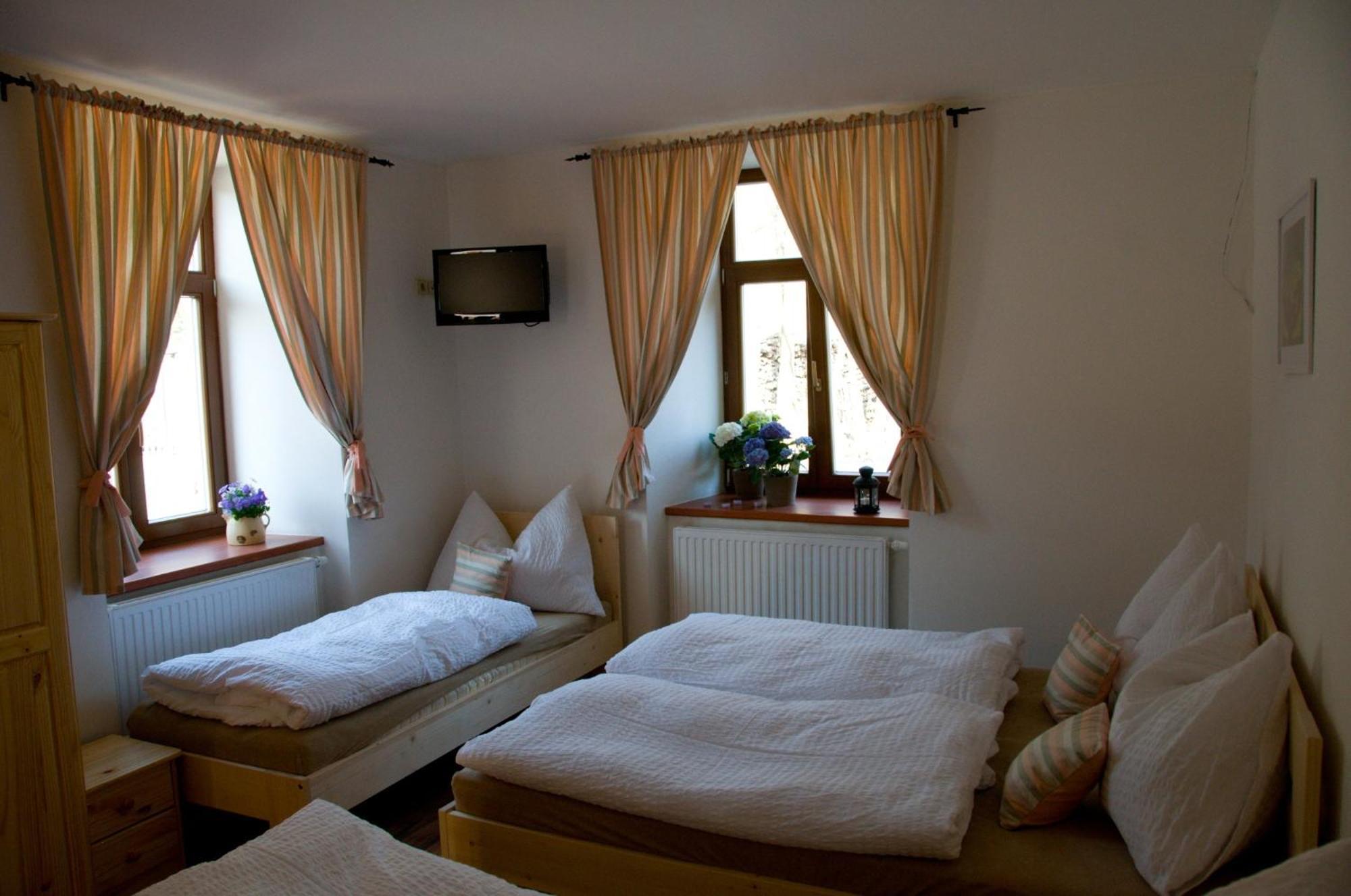Penzion Stary Pivovar Krtiny Room photo